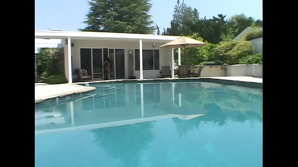 Kaylani Cream banged hard in the swimming pool (HD scene)